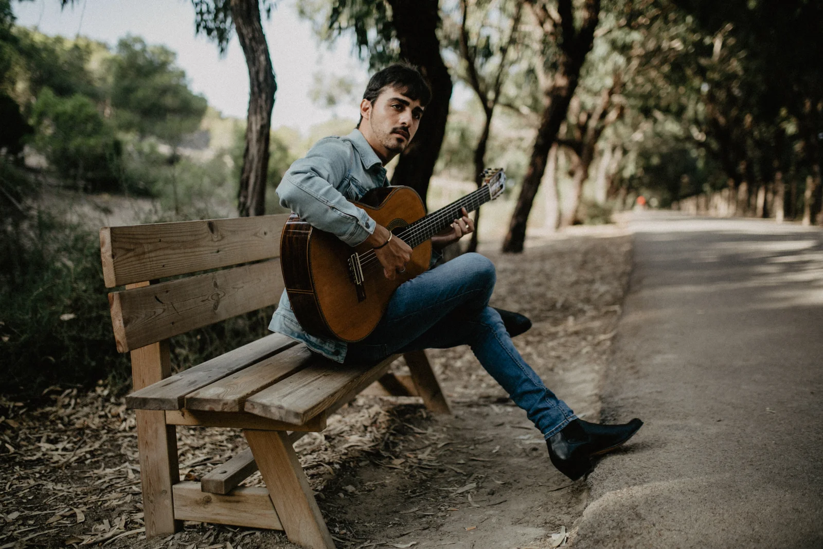Javier Llanes, guitarrista clásico
