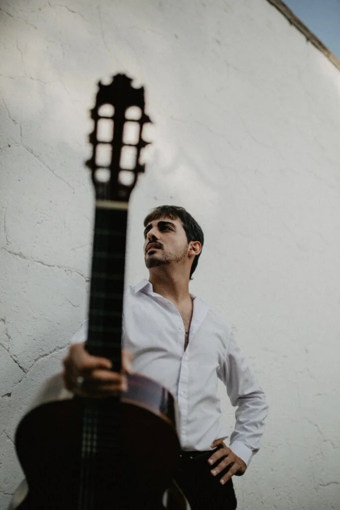 Javier Llanes, guitarrista clásico
